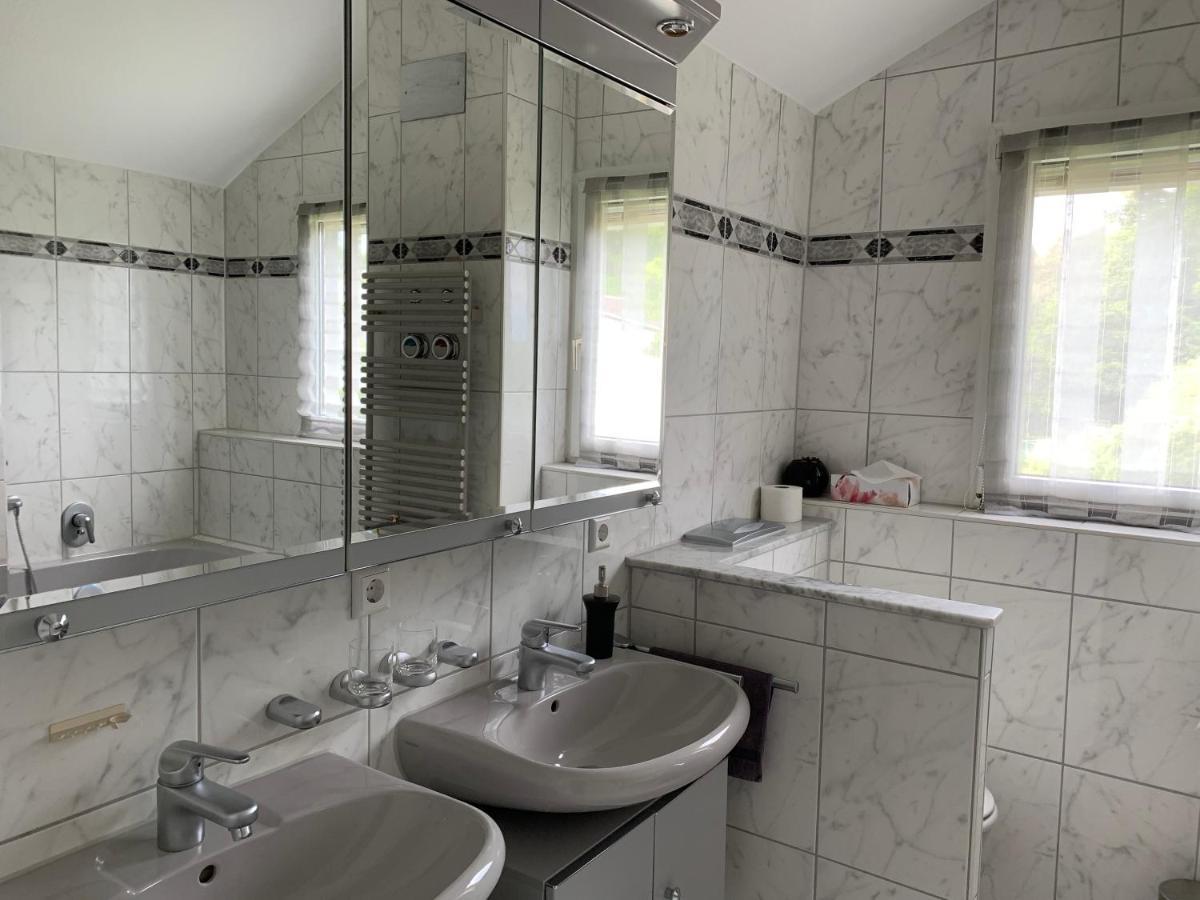 אוברלינגן Ferienwohnung Seeblick מראה חיצוני תמונה
